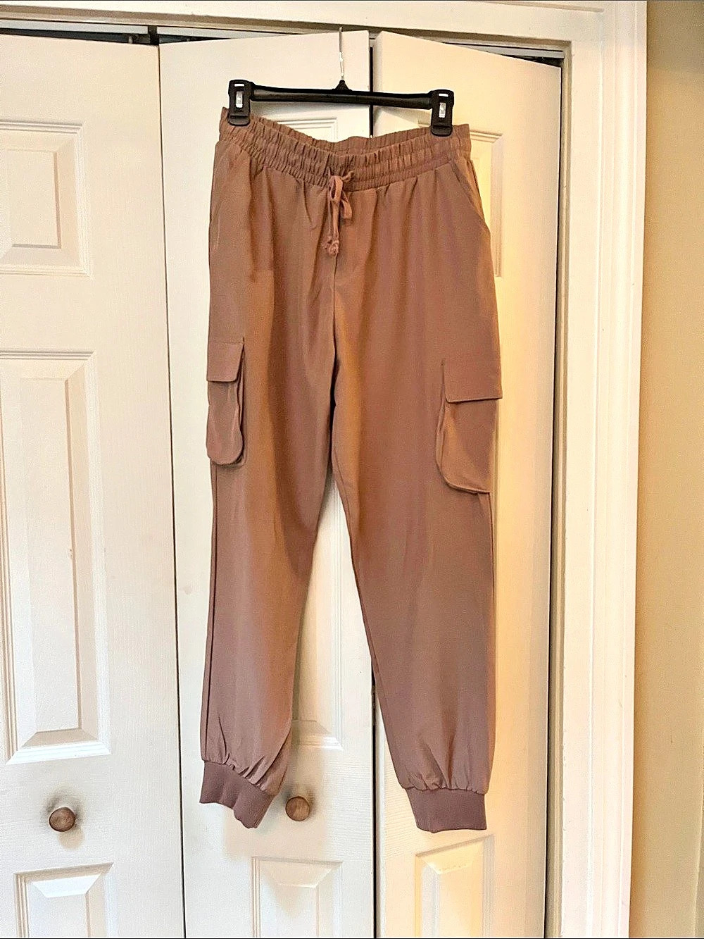Sugar Rain Brown Cargo Jogger Pants Size Medium Like New
